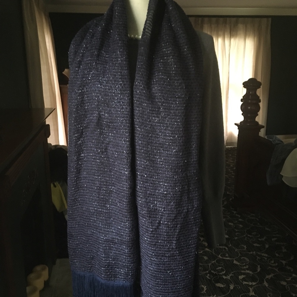 Scarf - Picture 2 of 2